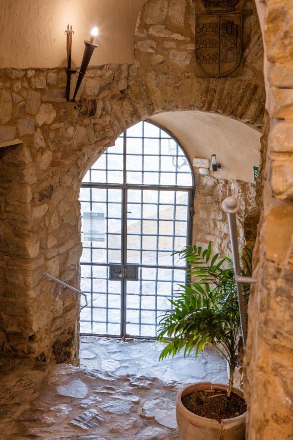 Hotel Tugasa Castillo De Castellar Castellar de la Frontera Ngoại thất bức ảnh