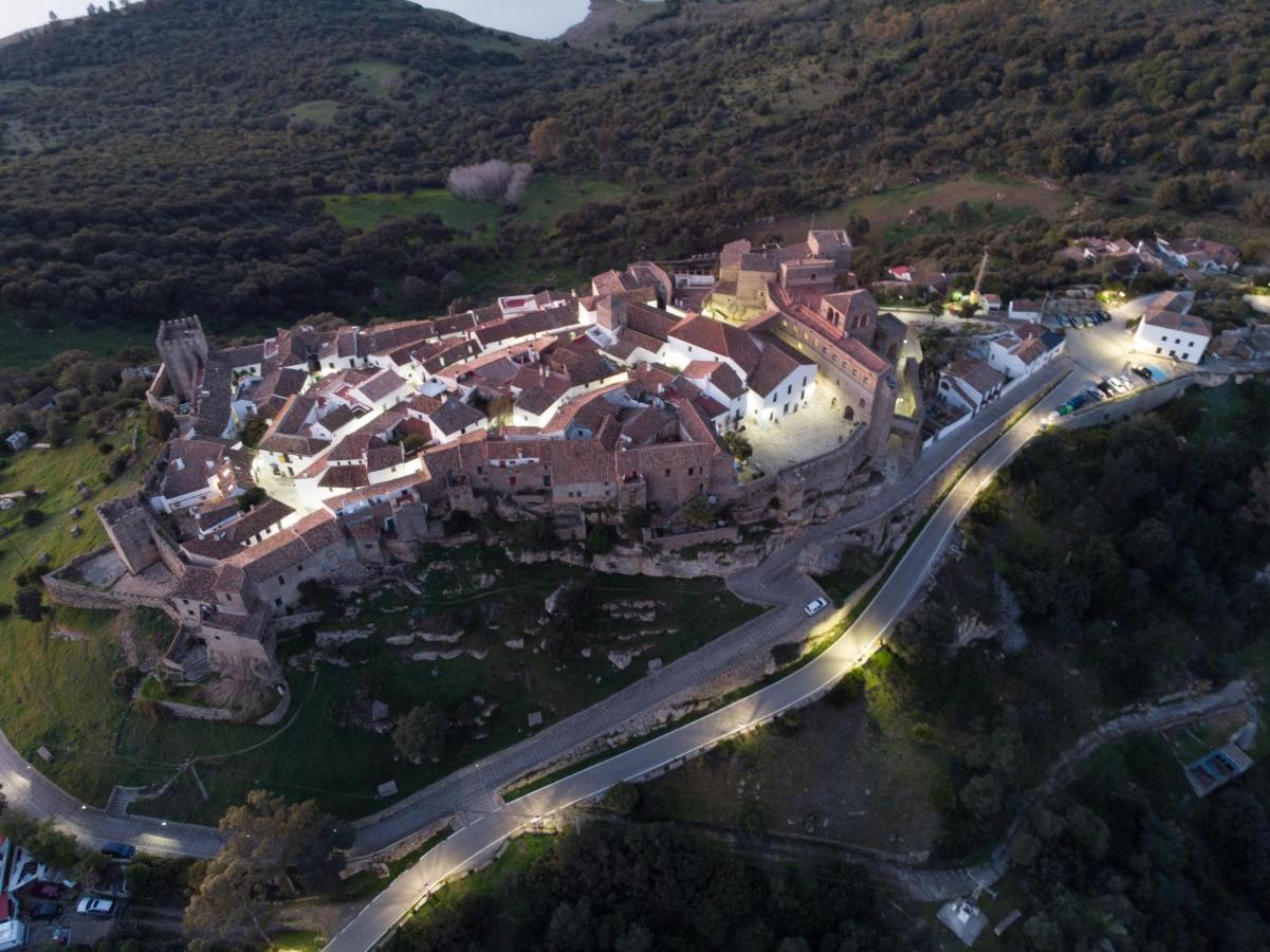 Hotel Tugasa Castillo De Castellar Castellar de la Frontera Ngoại thất bức ảnh