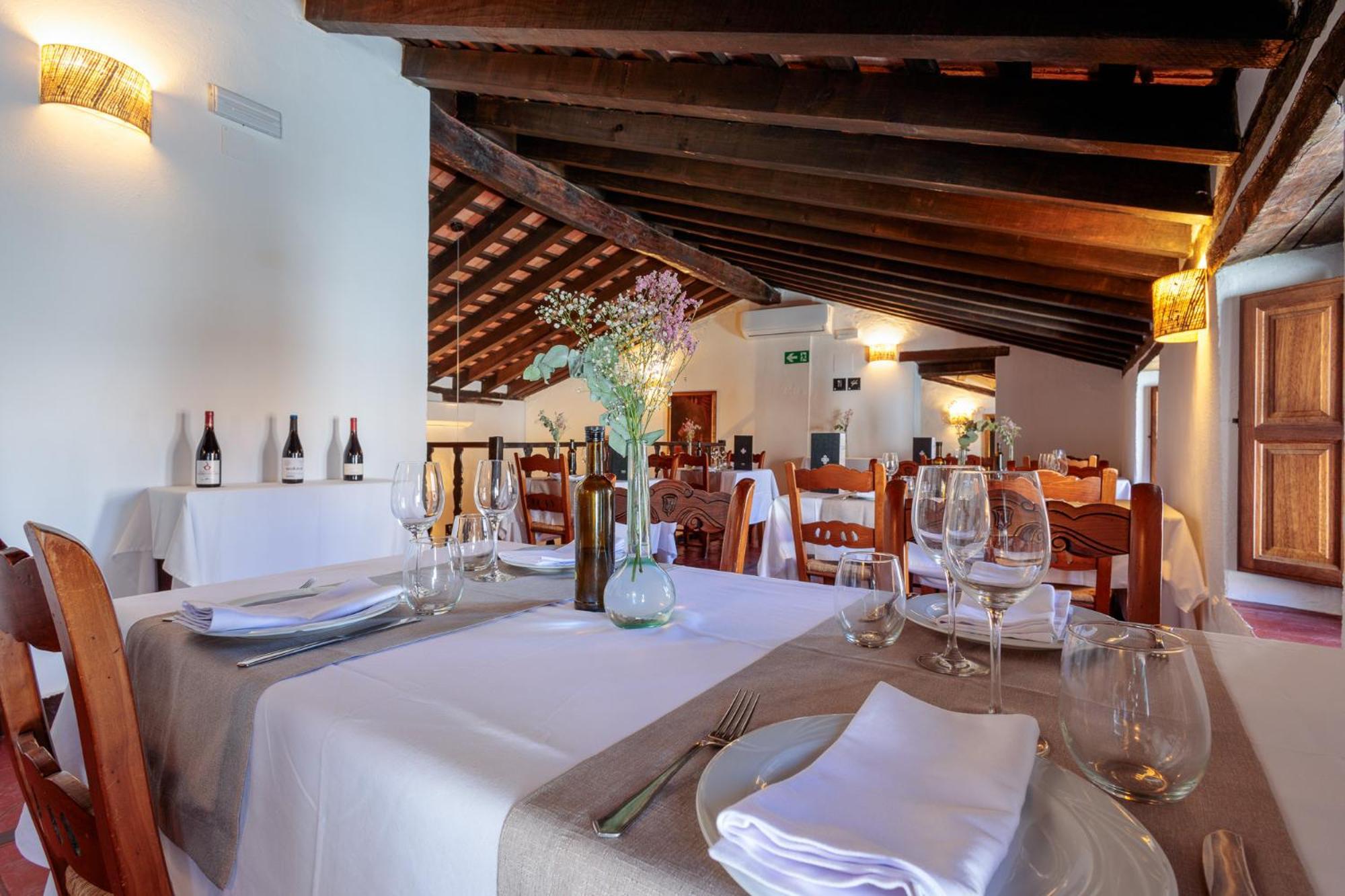 Hotel Tugasa Castillo De Castellar Castellar de la Frontera Ngoại thất bức ảnh